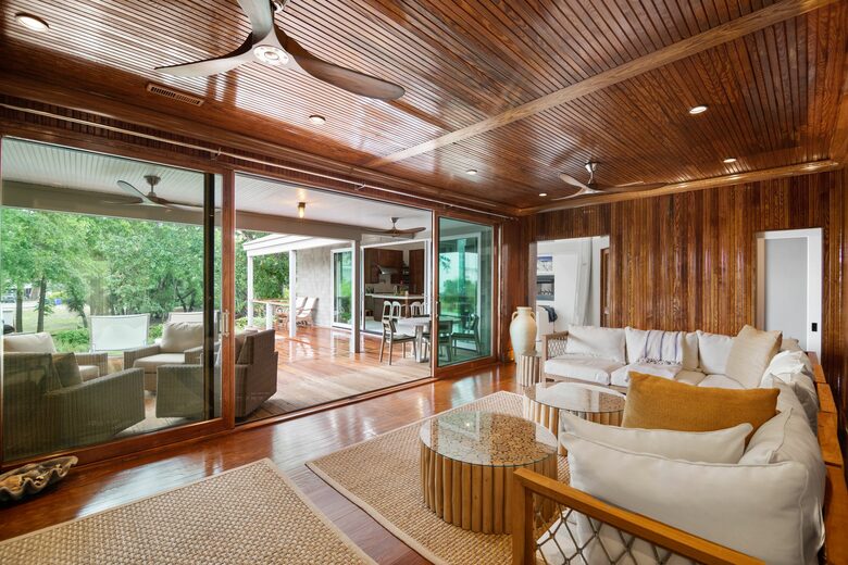 Historic Island Beach Cottage - Sullivan’s Island, South Carolina