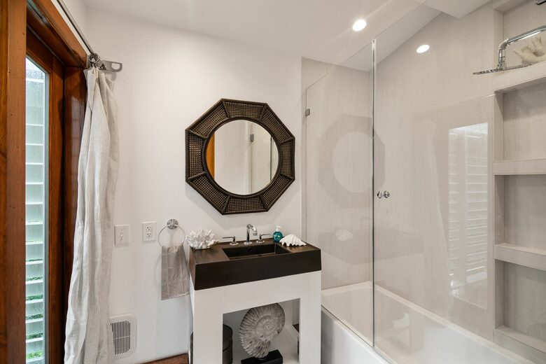 Historic Island Beach Cottage - Sullivan’s Island, South Carolina