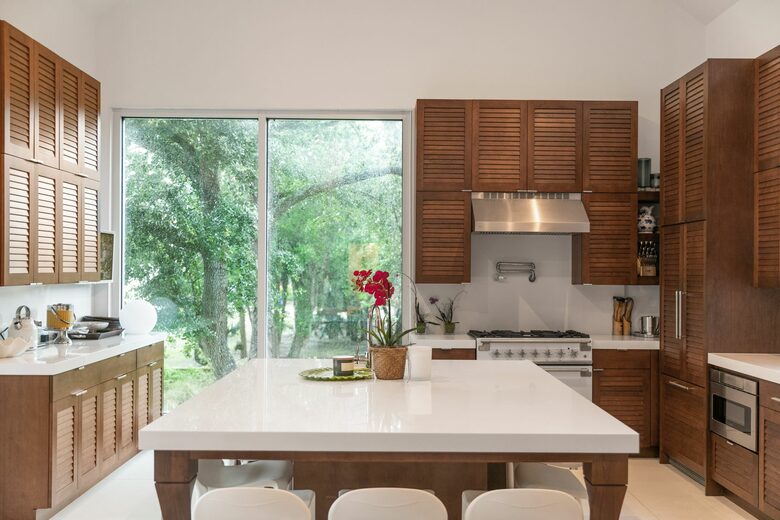 Historic Island Beach Cottage - Sullivan’s Island, South Carolina