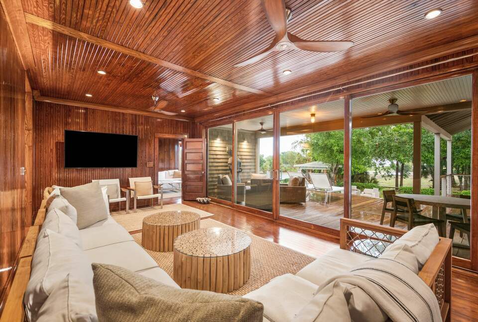 Historic Island Beach Cottage - Sullivan’s Island, South Carolina