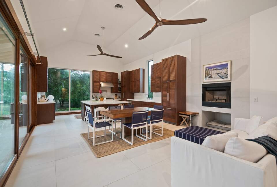 Historic Island Beach Cottage - Sullivan’s Island, South Carolina