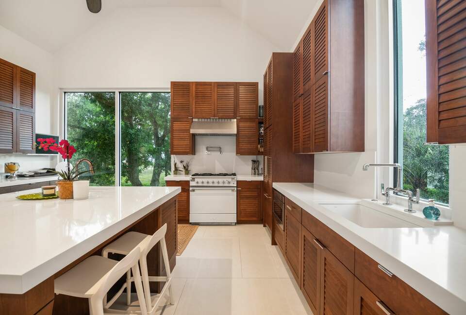 Historic Island Beach Cottage - Sullivan’s Island, South Carolina