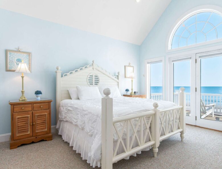 Colorful Oceanfront Escape - Emerald Isle, North Carolina