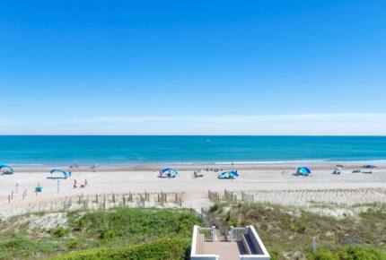 Colorful Oceanfront Escape - Emerald Isle, North Carolina