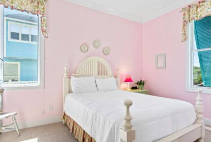 Colorful Oceanfront Escape - Emerald Isle, North Carolina