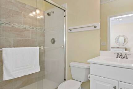 Colorful Oceanfront Escape - Emerald Isle, North Carolina