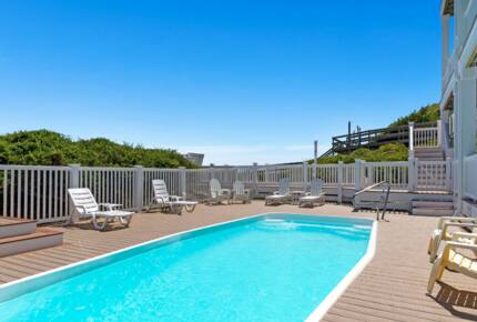 Colorful Oceanfront Escape - Emerald Isle, North Carolina