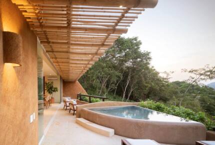 Armadillo Living | Luxury Hillside Penthouse Walking Distance to Beach - Zihuatanejo, Mexico