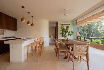 Armadillo Living | Luxury Hillside Penthouse Walking Distance to Beach - Zihuatanejo, Mexico