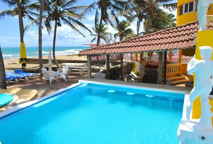 Villa Leone | Oceanfront Pool With Swim Up Bar and Hot Tub on the Beach - Cabarete, Dominican Republic