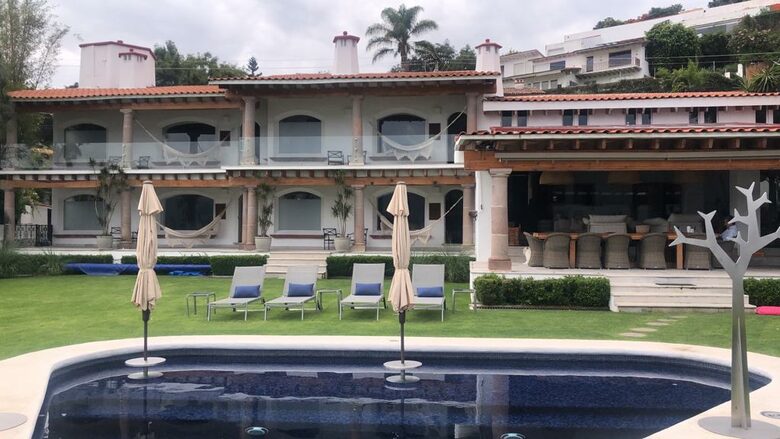 La Volada - Valle de Bravo, Mexico