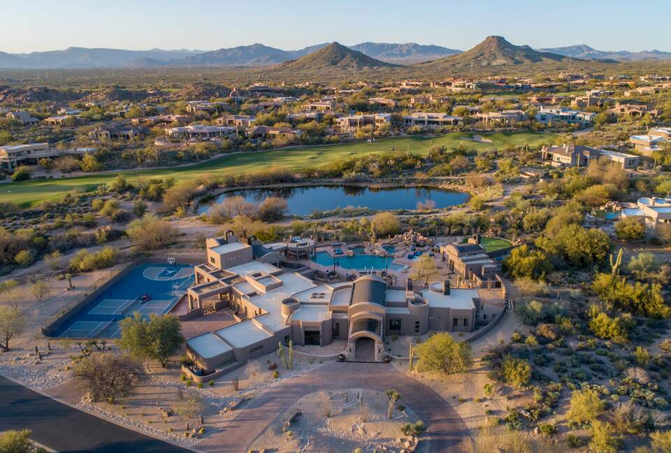 Scottsdale Dream Home with Resort-like Amenities - Scottsdale, Arizona