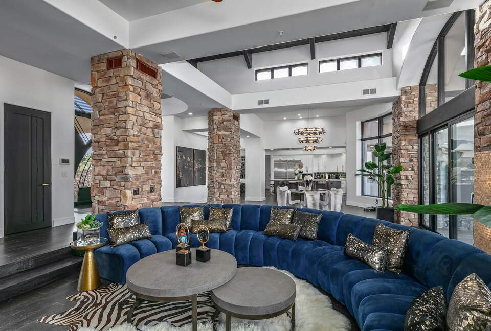 Scottsdale Dream Home with Resort-like Amenities - Scottsdale, Arizona