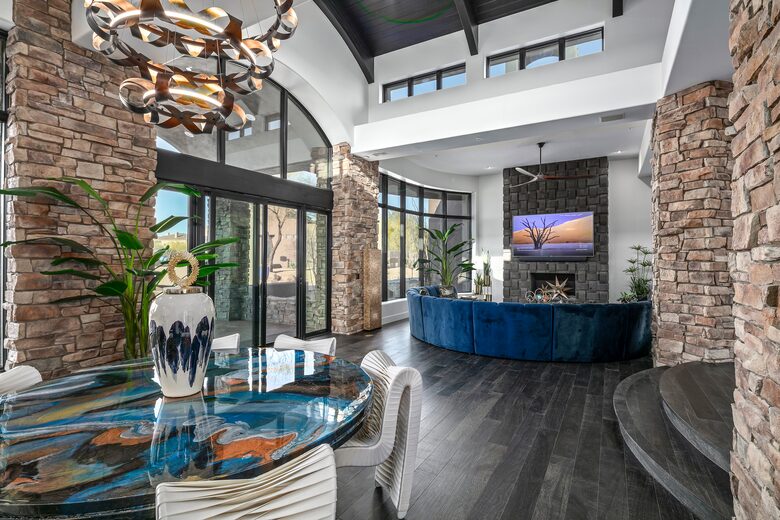 Scottsdale Dream Home with Resort-like Amenities - Scottsdale, Arizona