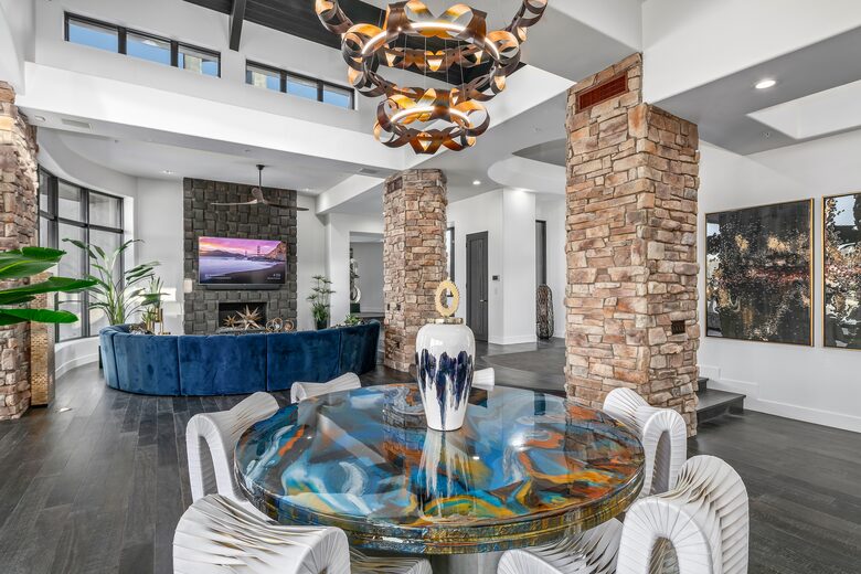 Scottsdale Dream Home with Resort-like Amenities - Scottsdale, Arizona