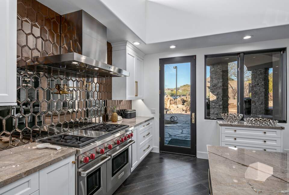 Scottsdale Dream Home with Resort-like Amenities - Scottsdale, Arizona