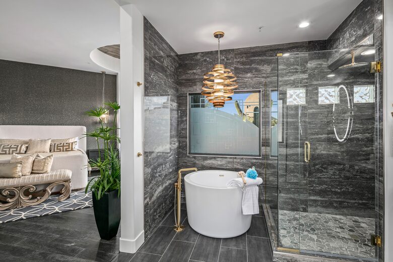 Scottsdale Dream Home with Resort-like Amenities - Scottsdale, Arizona