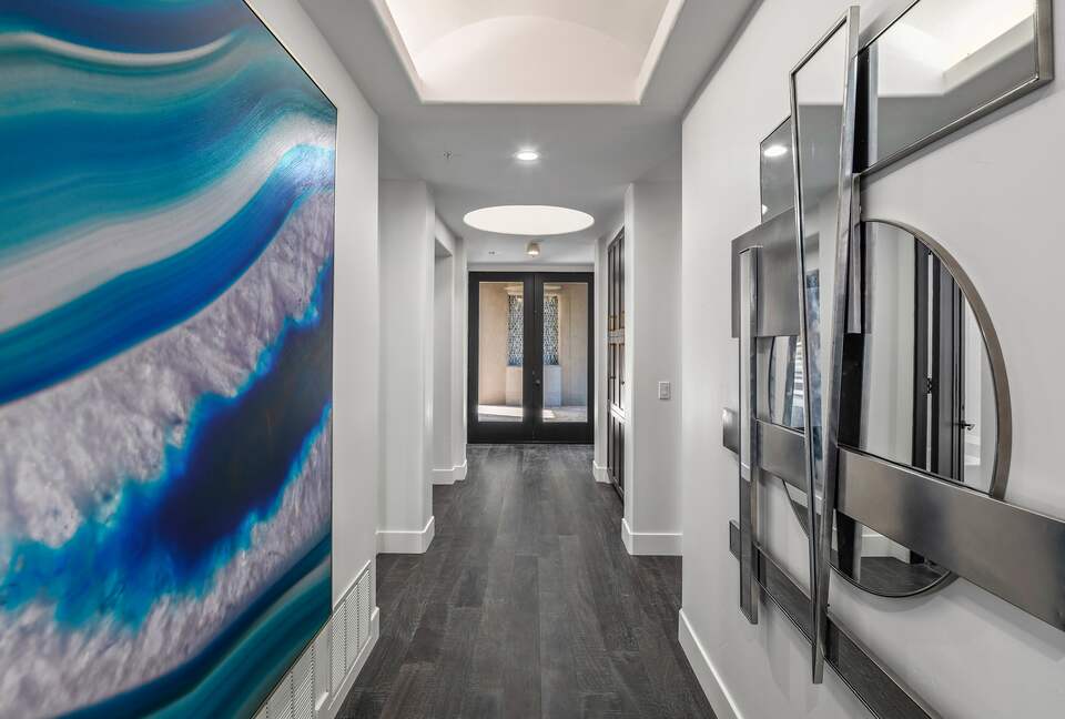 Scottsdale Dream Home with Resort-like Amenities - Scottsdale, Arizona