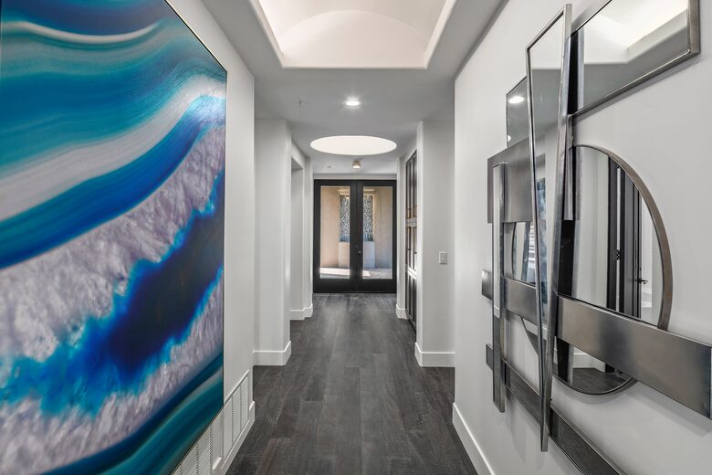 Scottsdale Dream Home with Resort-like Amenities - Scottsdale, Arizona