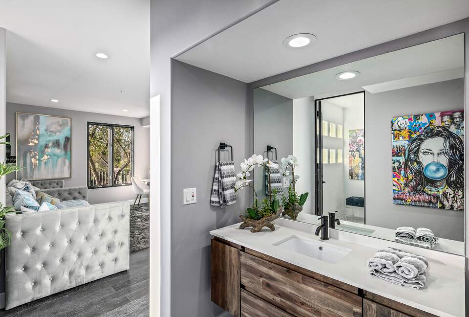 Scottsdale Dream Home with Resort-like Amenities - Scottsdale, Arizona