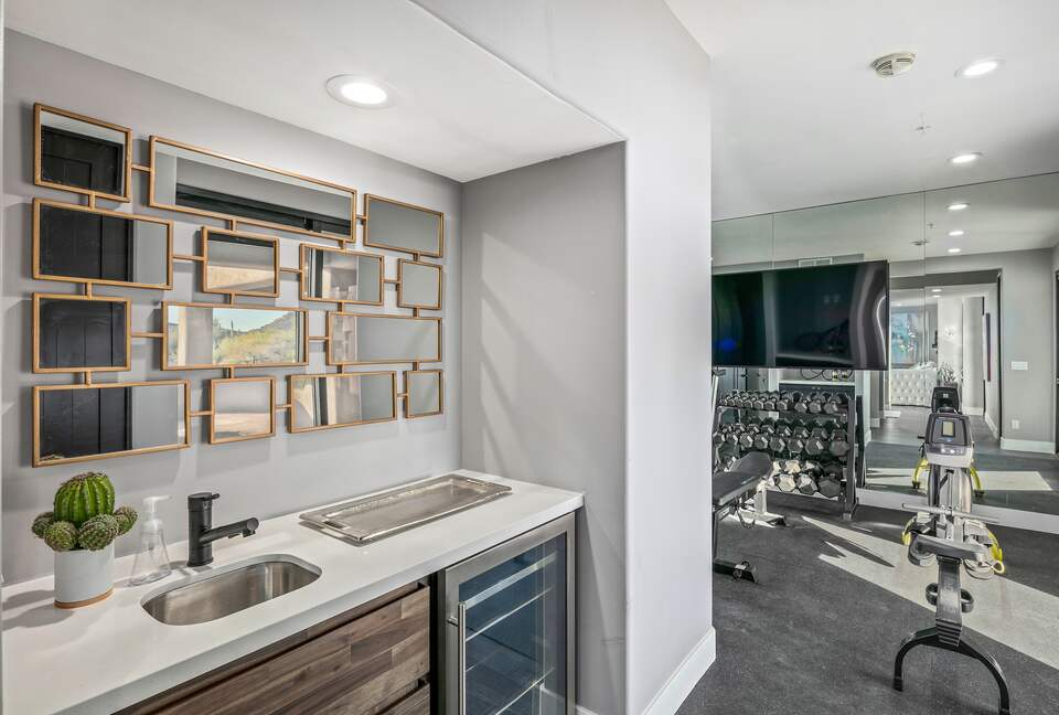 Scottsdale Dream Home with Resort-like Amenities - Scottsdale, Arizona