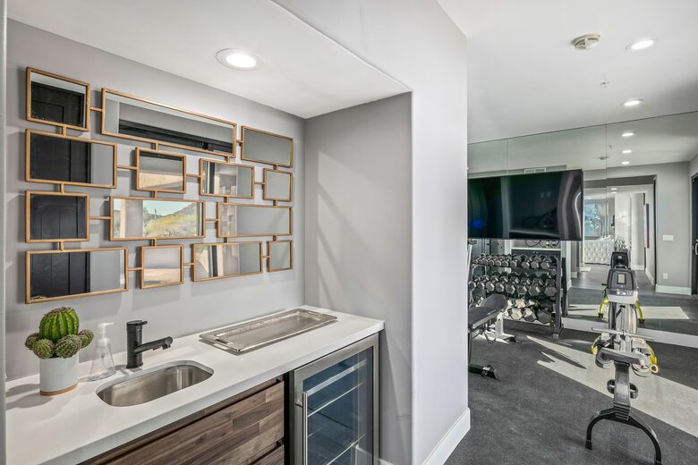 Scottsdale Dream Home with Resort-like Amenities - Scottsdale, Arizona