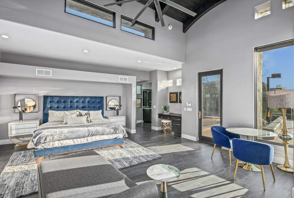 Scottsdale Dream Home with Resort-like Amenities - Scottsdale, Arizona