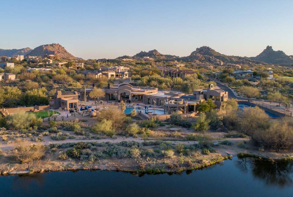 Scottsdale Dream Home with Resort-like Amenities - Scottsdale, Arizona