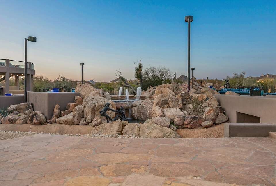 Scottsdale Dream Home with Resort-like Amenities - Scottsdale, Arizona