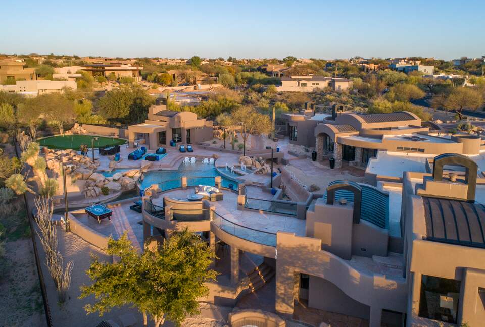 Scottsdale Dream Home with Resort-like Amenities - Scottsdale, Arizona