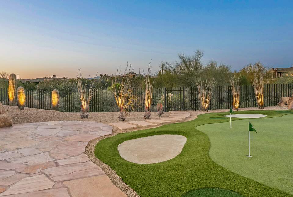 Scottsdale Dream Home with Resort-like Amenities - Scottsdale, Arizona