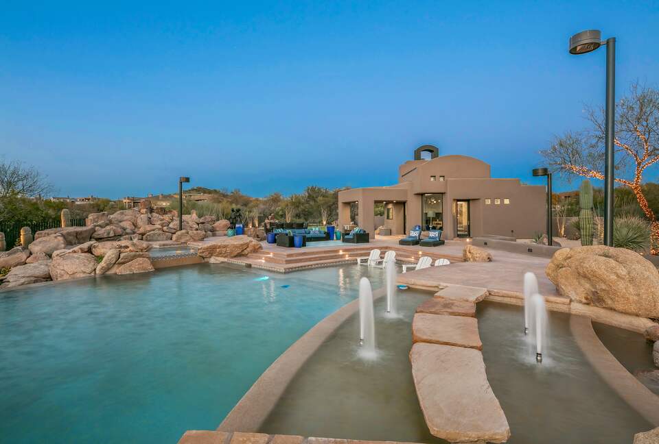 Scottsdale Dream Home with Resort-like Amenities - Scottsdale, Arizona