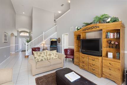 Gorgeous Family Villa near to Clubhouse & Kids Play Area & Disney - Solana, Florida