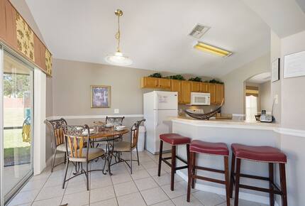 Gorgeous Family Villa near to Clubhouse & Kids Play Area & Disney - Solana, Florida