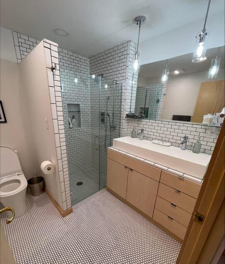 Hidden Gem Lakefront Home - Clear Lake, Iowa