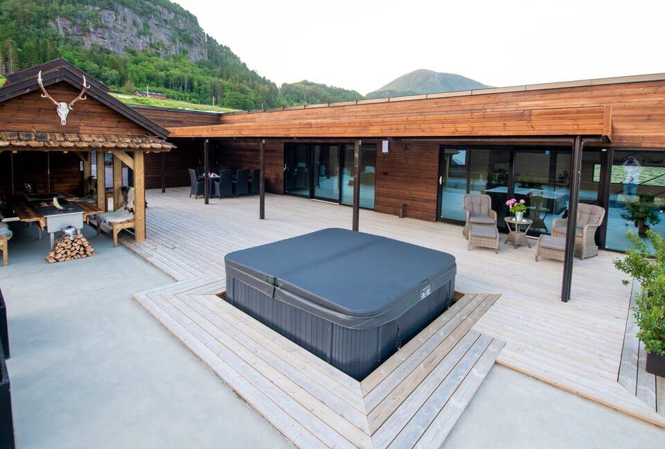 Kong Ring - Fiskå, Norway