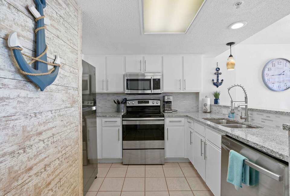 Myrtle Beach Oceanfront Retreat with Resort Amenities - North Myrtle Beach, South Carolina