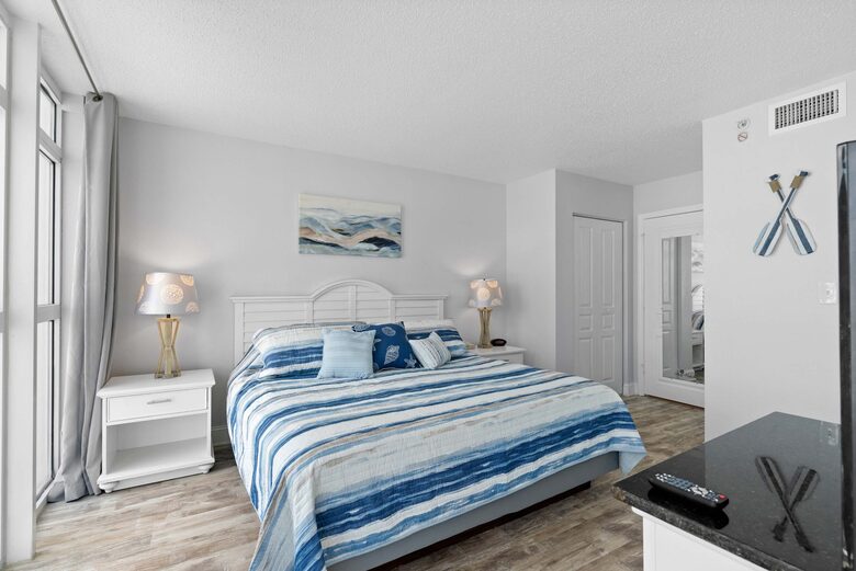 Myrtle Beach Oceanfront Retreat with Resort Amenities - North Myrtle Beach, South Carolina