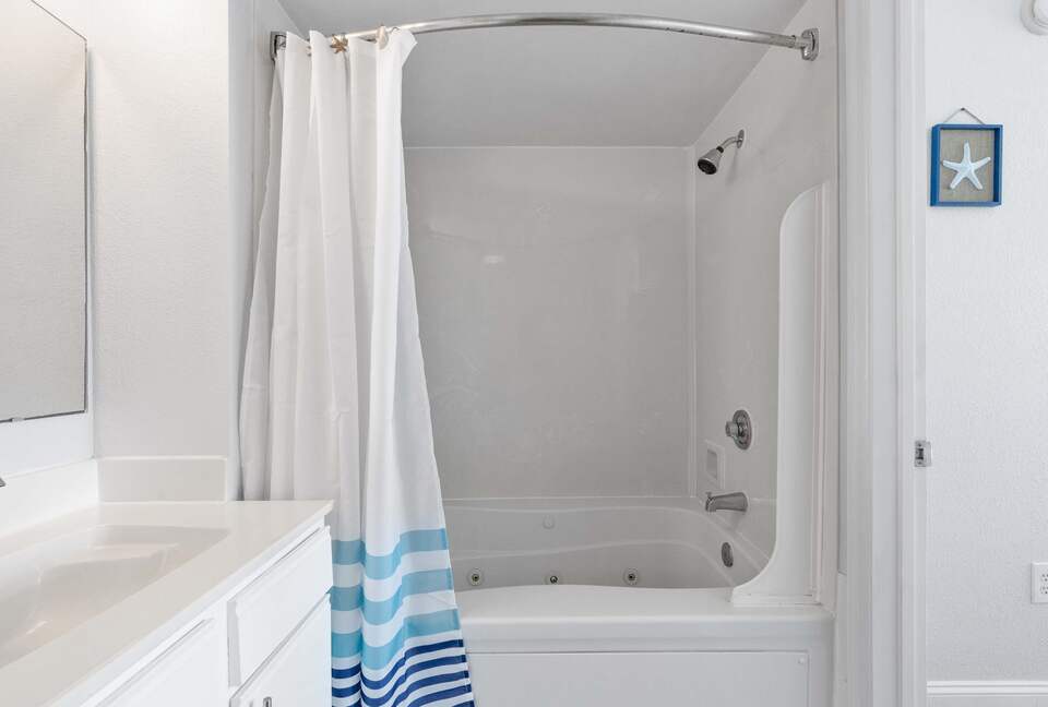 Myrtle Beach Oceanfront Retreat with Resort Amenities - North Myrtle Beach, South Carolina