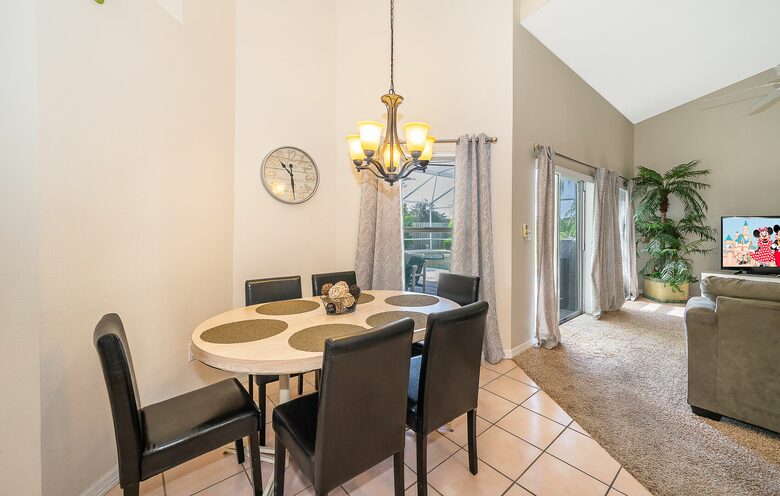 Peaceful Davenport Villa | Less than 30 minutes to Orlando - Davenport, Florida