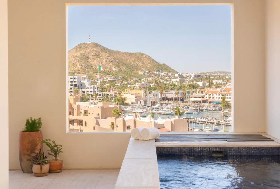 Stunning Waterfront 3-Bedroom Condo - Cabo San Lucas, Mexico