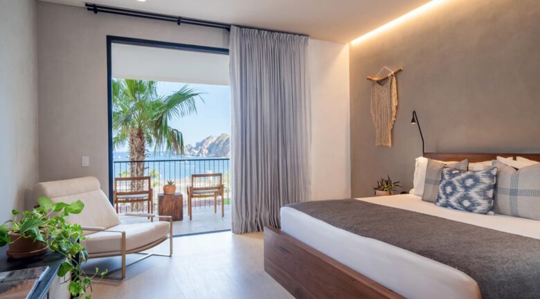 Stunning Waterfront 3-Bedroom Condo - Cabo San Lucas, Mexico