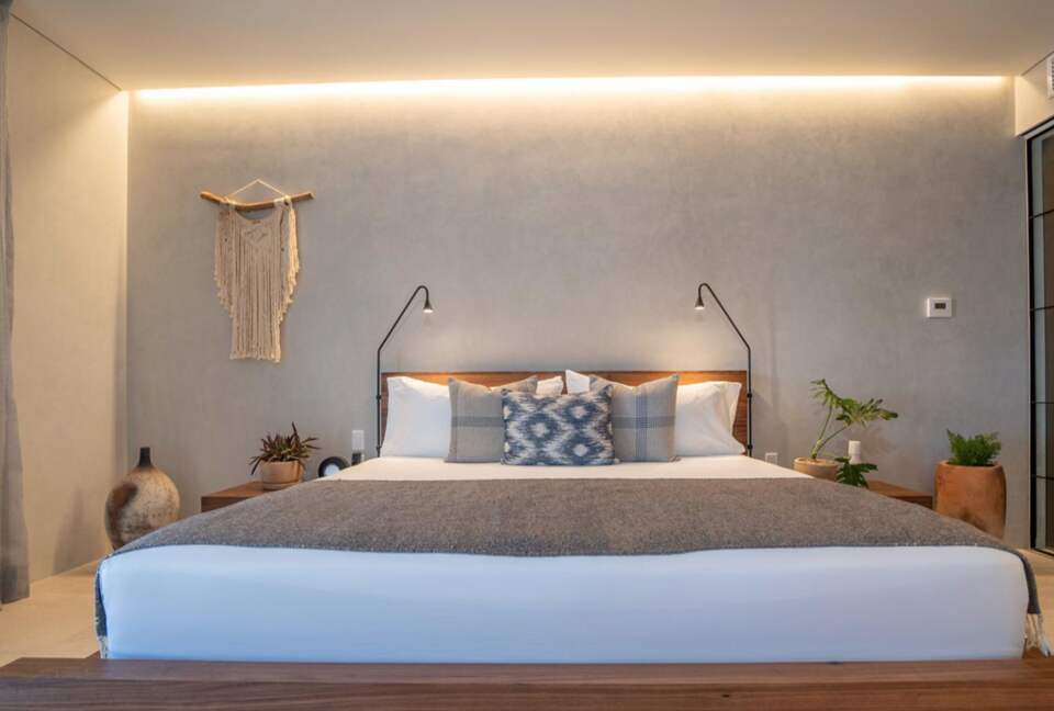 Stunning Waterfront 3-Bedroom Condo - Cabo San Lucas, Mexico