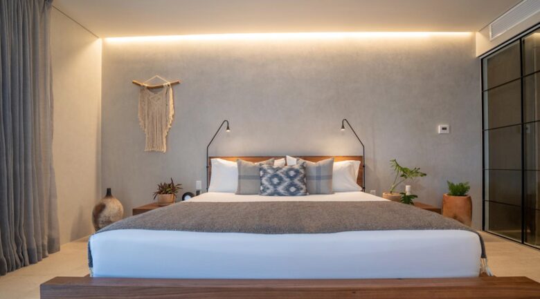 Stunning Waterfront 3-Bedroom Condo - Cabo San Lucas, Mexico