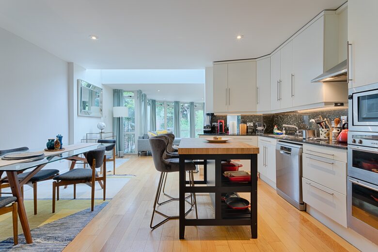 Shrewsbury Park - Dublin, Ireland