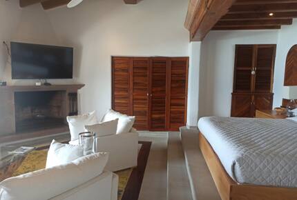 La Volada - Valle de Bravo, Mexico