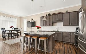 NashVilla - Luxury Townhome by Belmont - Nashville, Tennessee
