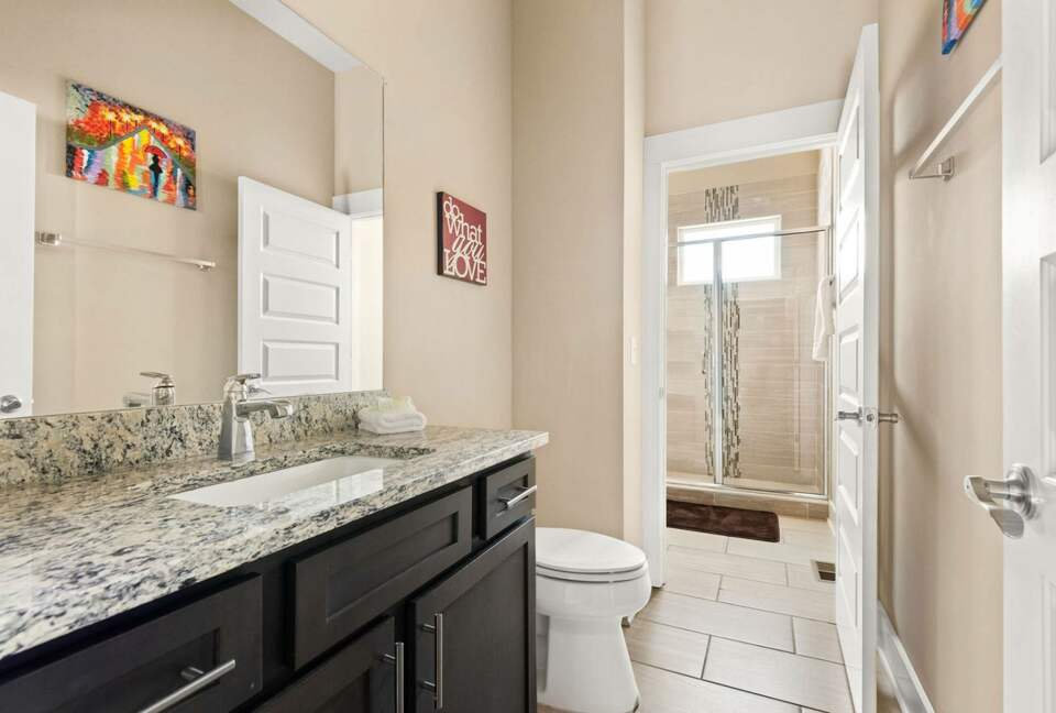 NashVilla - Luxury Townhome by Belmont - Nashville, Tennessee