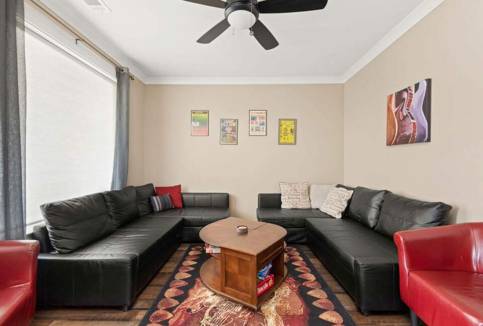 NashVilla - Luxury Townhome by Belmont - Nashville, Tennessee