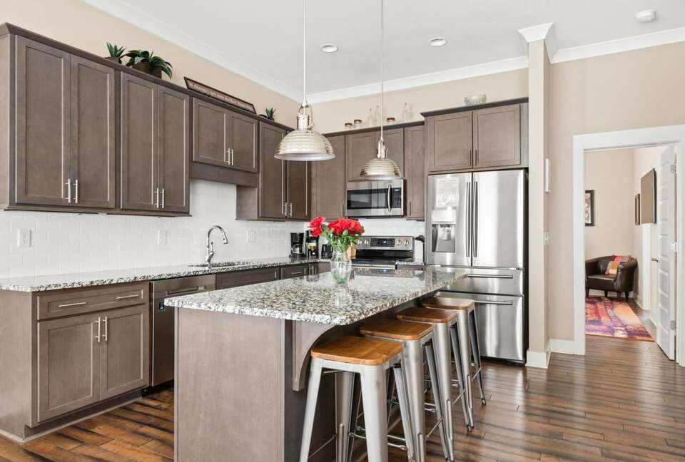 NashVilla - Luxury Townhome by Belmont - Nashville, Tennessee